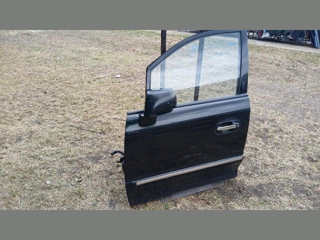 bontott HYUNDAI TRAJET Bal első Ajtó (Részeivel)