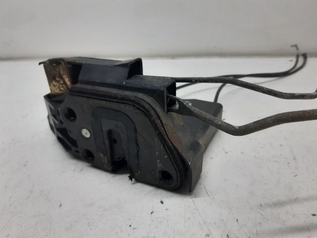 bontott HYUNDAI TRAJET Bal első Ajtózár