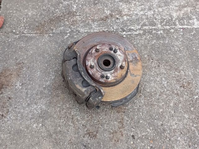 bontott HYUNDAI TRAJET Bal első Csonkállvány Kerékaggyal