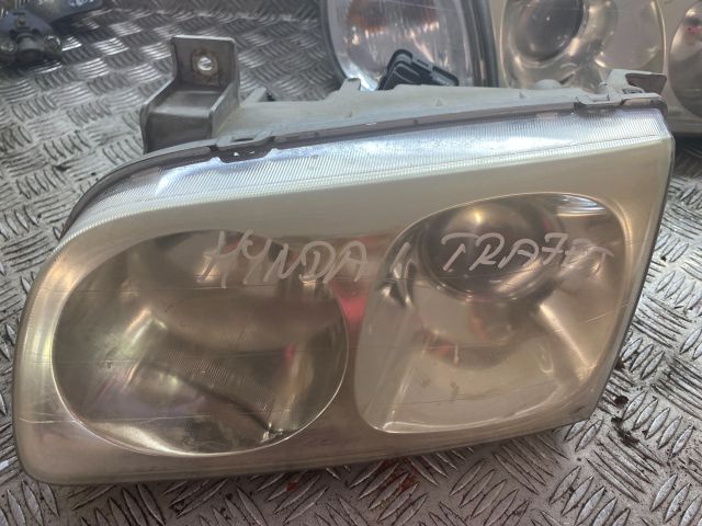 bontott HYUNDAI TRAJET Bal Fényszóró
