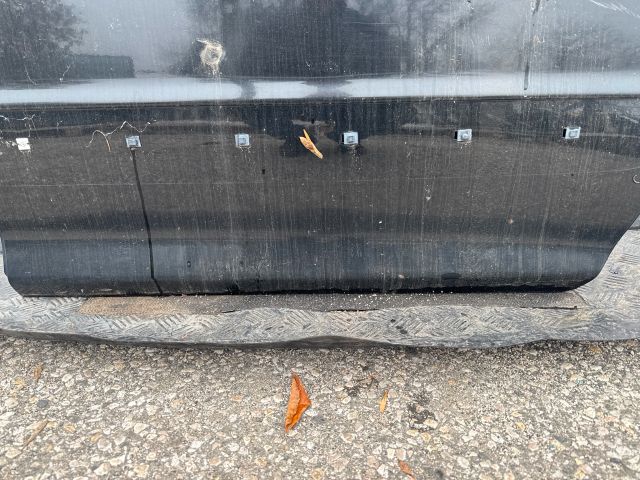 bontott HYUNDAI TRAJET Bal hátsó Ajtó (Részeivel)