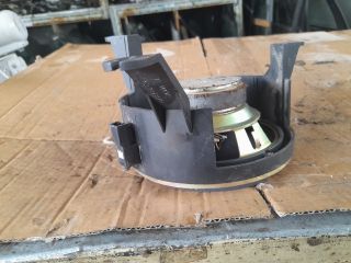 bontott HYUNDAI TRAJET Bal hátsó Hangszóró