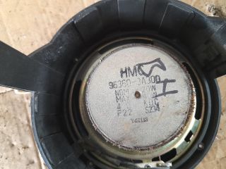 bontott HYUNDAI TRAJET Bal hátsó Hangszóró