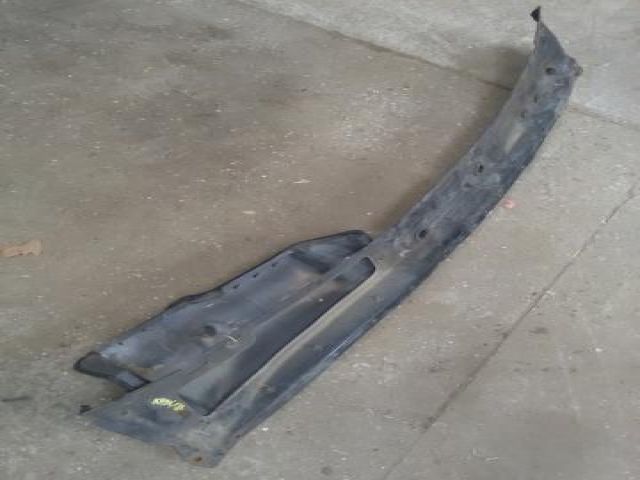 bontott HYUNDAI TRAJET Bal Szélvédő Alatti Vízelvezető Műanyag