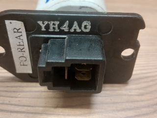 bontott HYUNDAI TRAJET Előtét Ellenállás Fűtőmotor