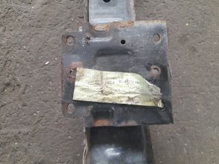 bontott HYUNDAI TRAJET Első Lökhárító Merevítő (Fém)