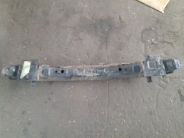 bontott HYUNDAI TRAJET Első Lökhárító Merevítő (Fém)