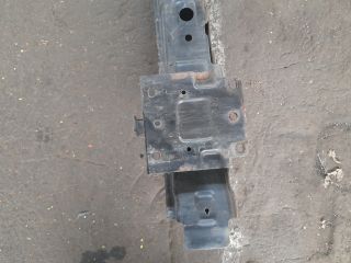 bontott HYUNDAI TRAJET Első Lökhárító Merevítő (Fém)