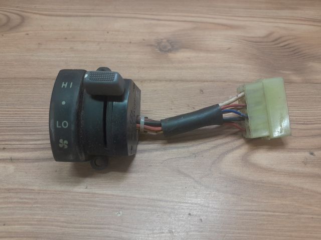 bontott HYUNDAI TRAJET Fűtéskapcsoló