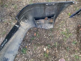 bontott HYUNDAI TRAJET Hátsó Lökhárító (Részeivel)