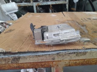 bontott HYUNDAI TRAJET Jobb első Ablakemelő Elektronika