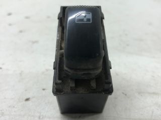 bontott HYUNDAI TRAJET Jobb első Ablakemelő Kapcsoló