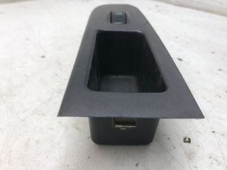 bontott HYUNDAI TRAJET Jobb első Ablakemelő Kapcsoló