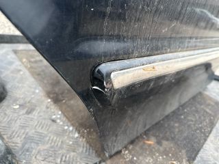 bontott HYUNDAI TRAJET Jobb hátsó Ajtó (Részeivel)