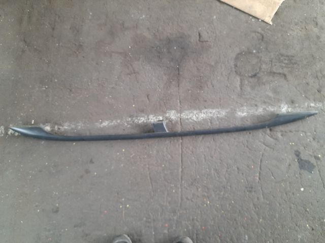 bontott HYUNDAI TRAJET Tetőpolc Tartó