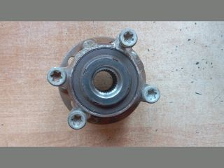 bontott HYUNDAI TUCSON Bal első Kerékagy