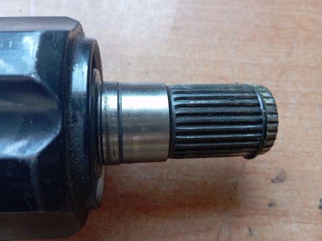 bontott HYUNDAI TUCSON Bal Féltengely