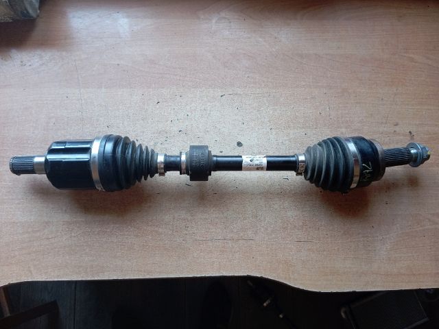 bontott HYUNDAI TUCSON Bal Féltengely