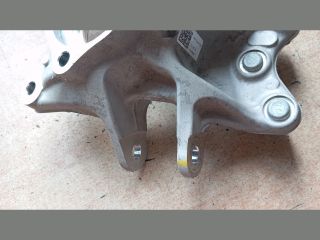 bontott HYUNDAI TUCSON Bal hátsó Csonkállvány