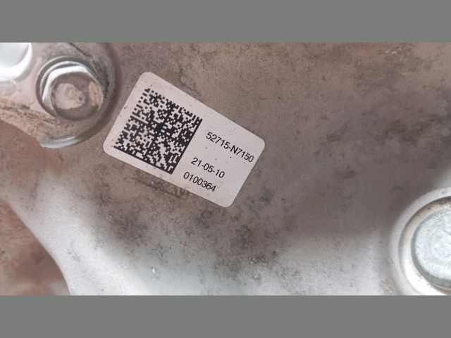 bontott HYUNDAI TUCSON Bal hátsó Csonkállvány