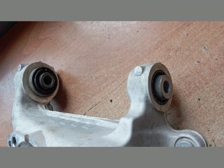 bontott HYUNDAI TUCSON Bal hátsó Csonkállvány