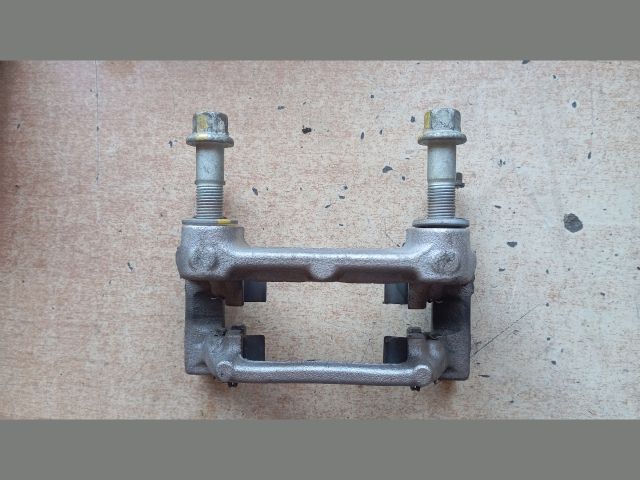 bontott HYUNDAI TUCSON Bal hátsó Fékkengyel