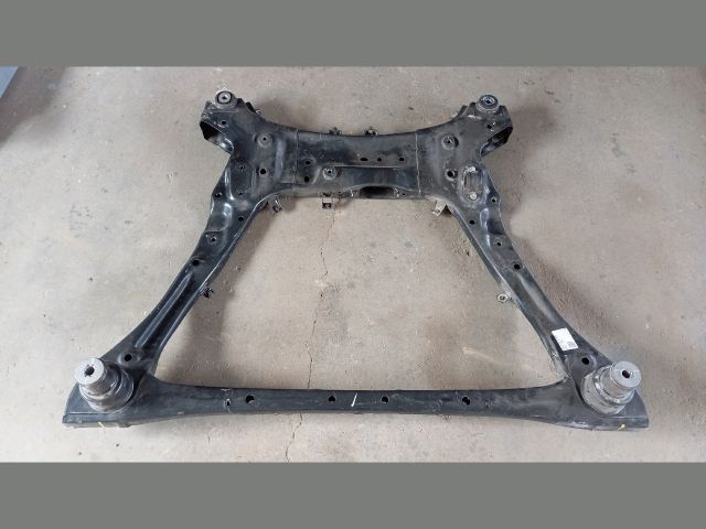 bontott HYUNDAI TUCSON Első Bölcső