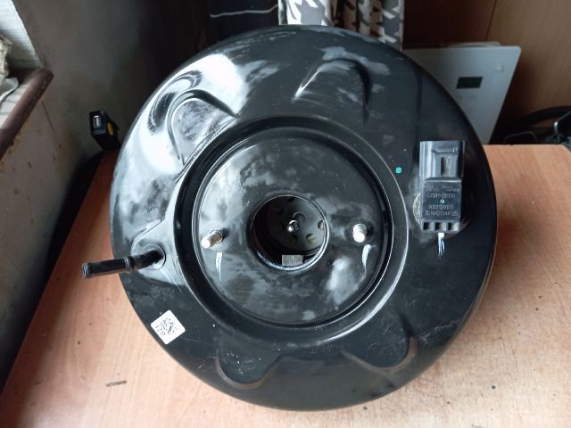 bontott HYUNDAI TUCSON Fékrásegítő