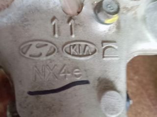 bontott HYUNDAI TUCSON Jobb első Csonkállvány