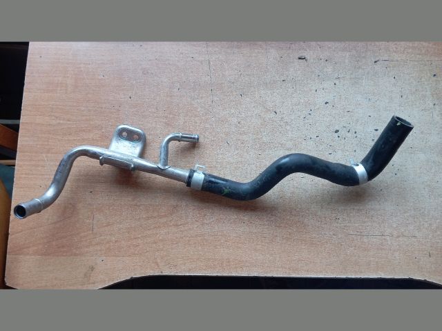 bontott HYUNDAI TUCSON Vízcső