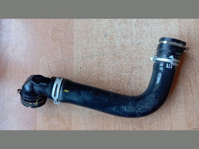 bontott HYUNDAI TUCSON Vízcső