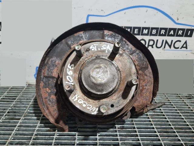 bontott HYUNDAI TUCSON Bal hátsó Csonkállvány