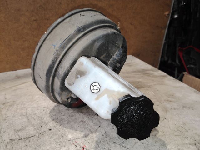 bontott HYUNDAI TUCSON Fékrásegítő