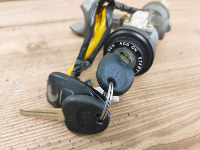 bontott HYUNDAI TUCSON Gyújtáskapcsoló