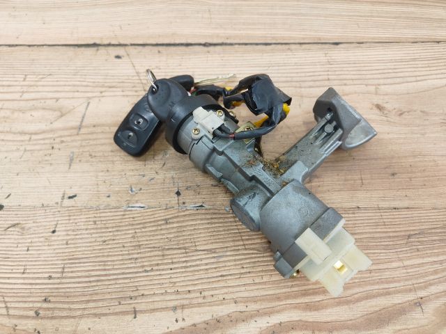 bontott HYUNDAI TUCSON Gyújtáskapcsoló