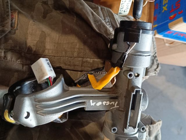 bontott HYUNDAI TUCSON Gyújtáskapcsoló