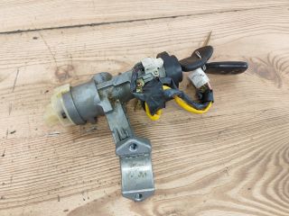 bontott HYUNDAI TUCSON Gyújtáskapcsoló