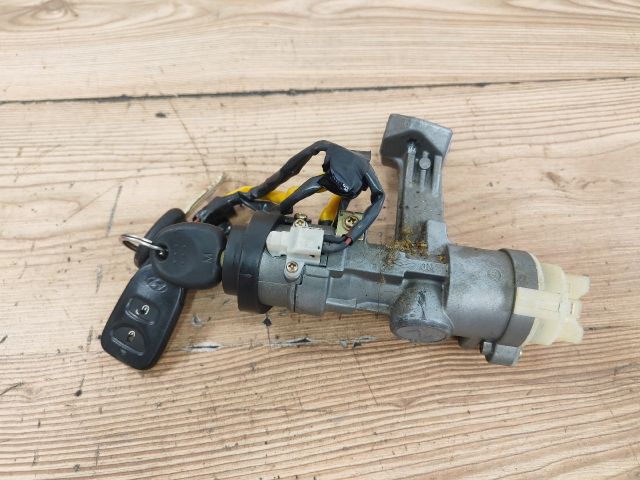 bontott HYUNDAI TUCSON Gyújtáskapcsoló