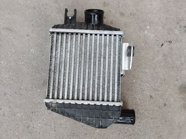 bontott HYUNDAI TUCSON Intercooler