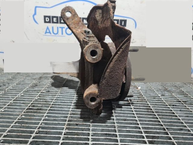 bontott HYUNDAI TUCSON Jobb első Csonkállvány