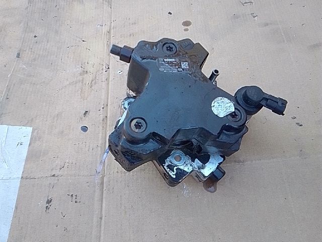 bontott HYUNDAI TUCSON Nagynyomású Szivattyú