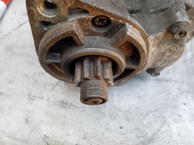 bontott HYUNDAI TUCSON Önindító