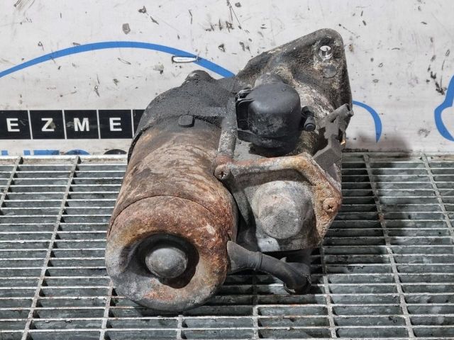 bontott HYUNDAI TUCSON Önindító