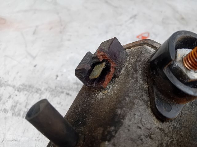 bontott HYUNDAI TUCSON Önindító