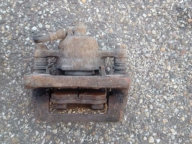 bontott HYUNDAI TUCSON Bal hátsó Féknyereg Munkahengerrel