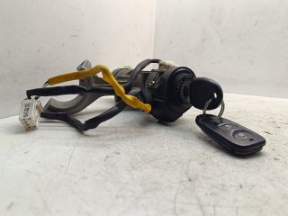 bontott HYUNDAI TUCSON Gyújtáskapcsoló