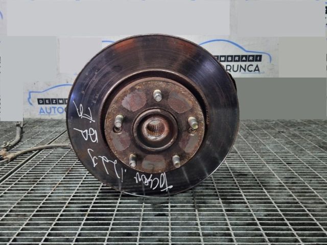 bontott HYUNDAI TUCSON Jobb első Csonkállvány