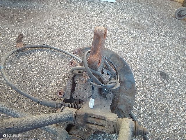 bontott HYUNDAI TUCSON Jobb hátsó Csonkállvány