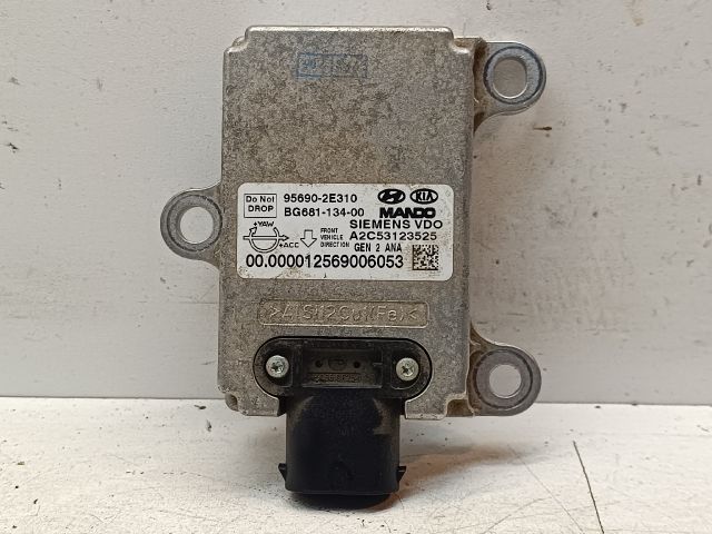 bontott HYUNDAI TUCSON Menetstabilizátor Elektronika