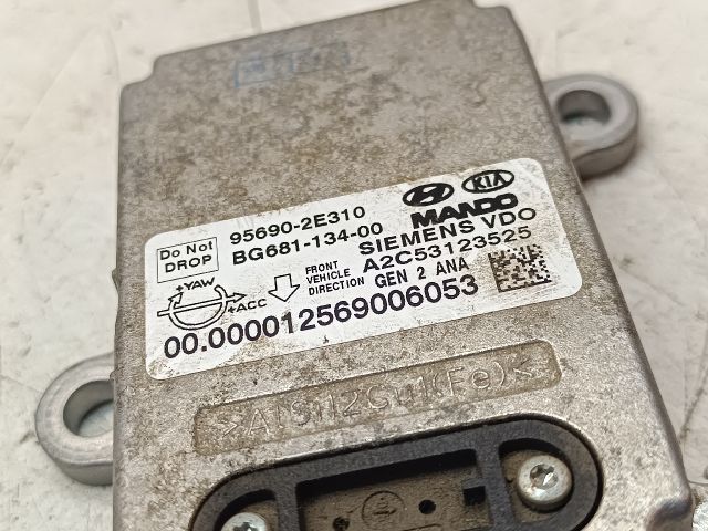 bontott HYUNDAI TUCSON Menetstabilizátor Elektronika